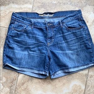 Old Navy Boyfriend Shorts